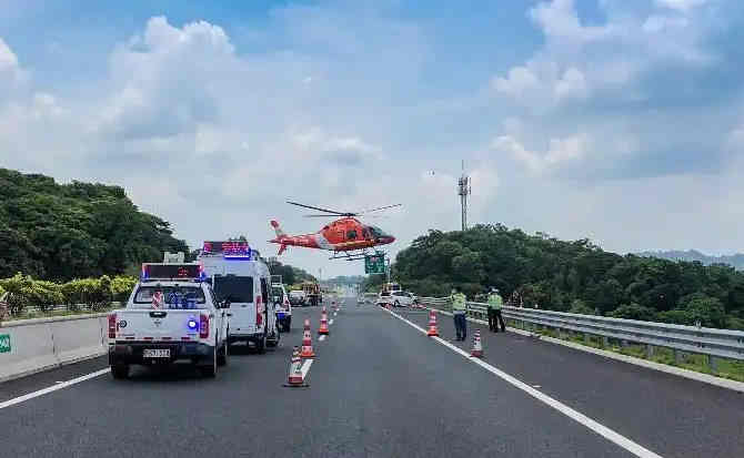 临渭区高速公路汽车救援案例